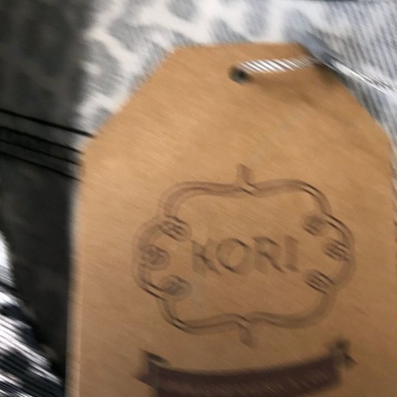 Kori America Women's Black Animal Print Flat Front Mini Skirt Size Large - Picture 5 of 7